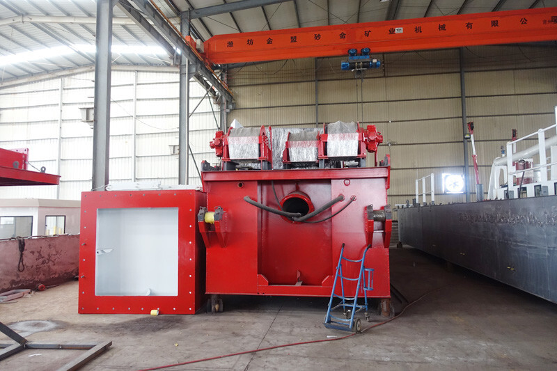 650 mm 1500 Cbm/Hour Solid Sand 26 Inch Cutter Suction Dredger 2km Discharge Distance Double Dredging Pump