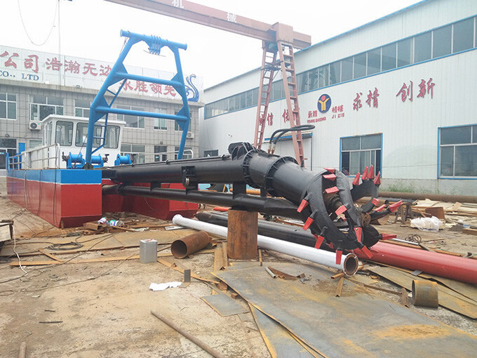 YSCSD200 Model Sand Dredger 24kw Are Used To Clean Up Silt In Rivers 3