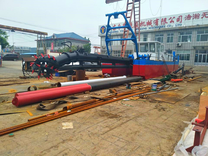 YSCSD200 Model Sand Dredger 24kw Are Used To Clean Up Silt In Rivers