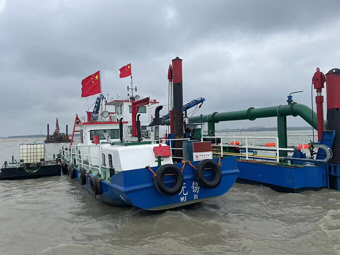 18inch Model Sand Dredging Machine For Dredging Needs In Various Industries Suction Dredger Ship