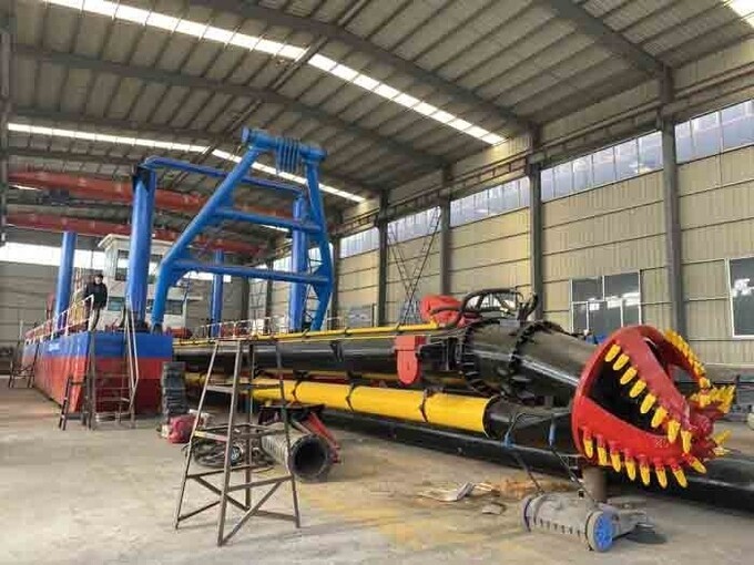 20inch model 600m3/h Dredges And Dredging Machine for Dredging Equipment/River Sand Mining 0