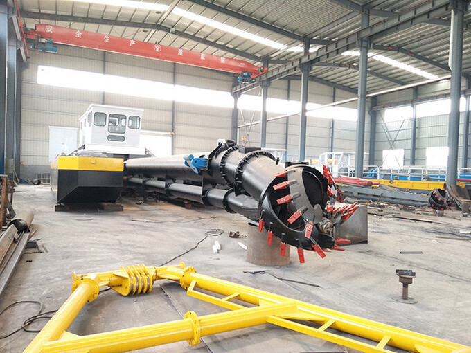 The design tonnage of the 14 inch model dredges and dredging Machine is 50 tons 0