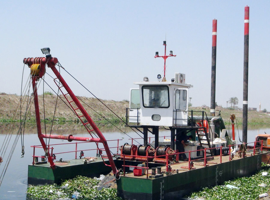 PLC Siemens Controlled Heavy Duty Cutter Suction Hydraulic Dredgers for Sand or Mud Dredging