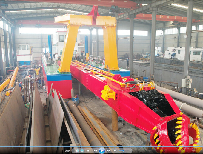 Up To 500 Tons Operating Weight River Dredger With Hydraulic Control System By Yongsheng 2