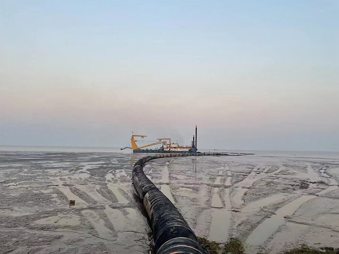 Steel Csd Dredger Machine For Waterway Maintenance Dredger Boat Self Propelled Propulsion Self-propelled