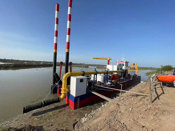 WN250 Sand Pump Powerful Cutting Suction Dredger 16kw Rexroth For Waterway Maintenance And Construction Needs