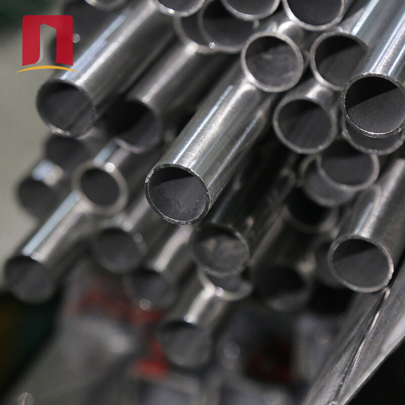 Stainless steel pipe