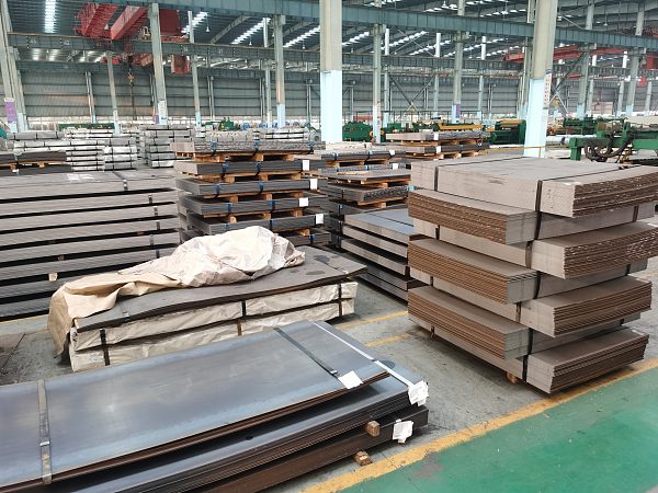 The company has the most advanced production equipment to ensure optimal product quality.