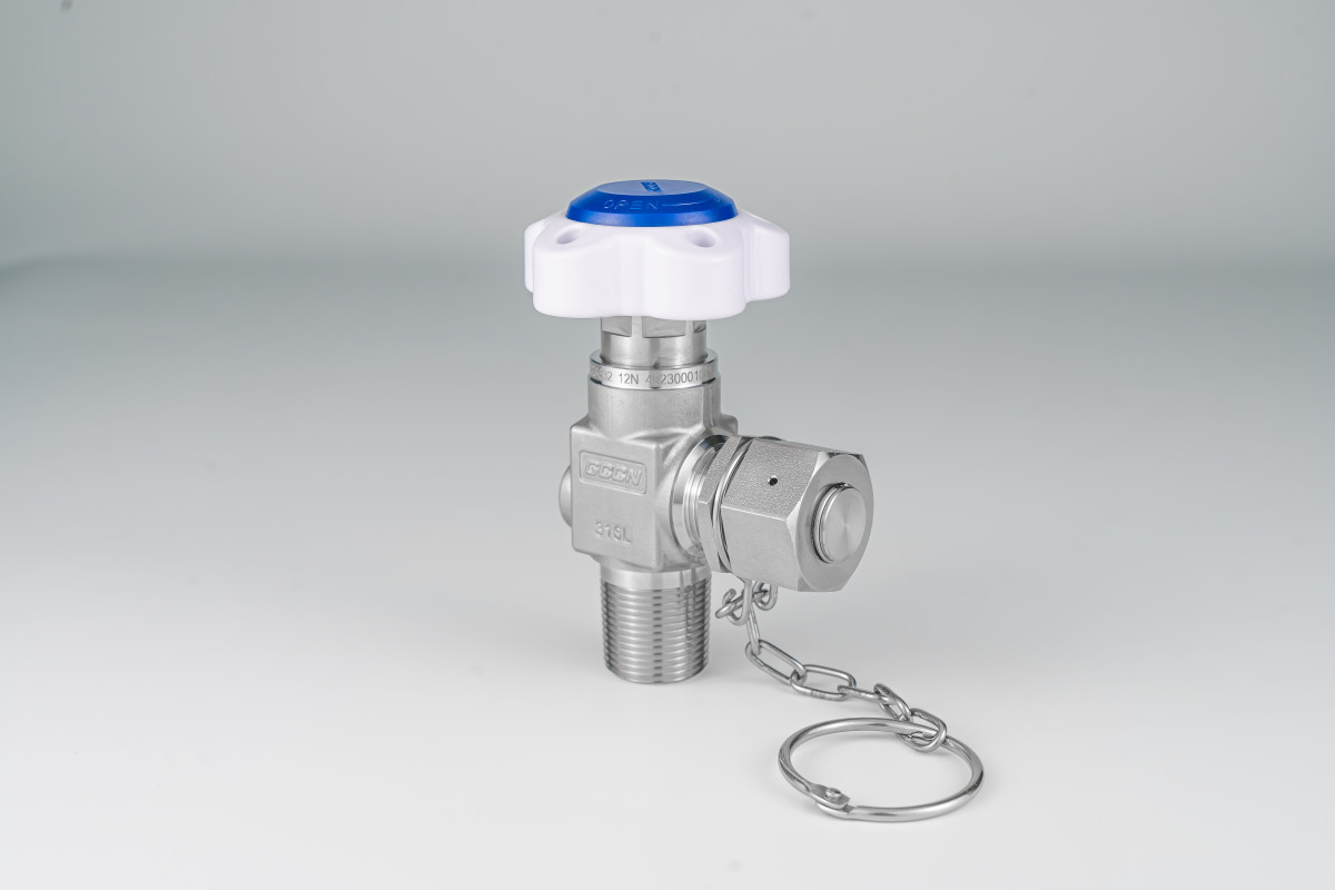 HIGH PRESSURE AND HIGH MANUAL STEEL CYLINDER VALVE