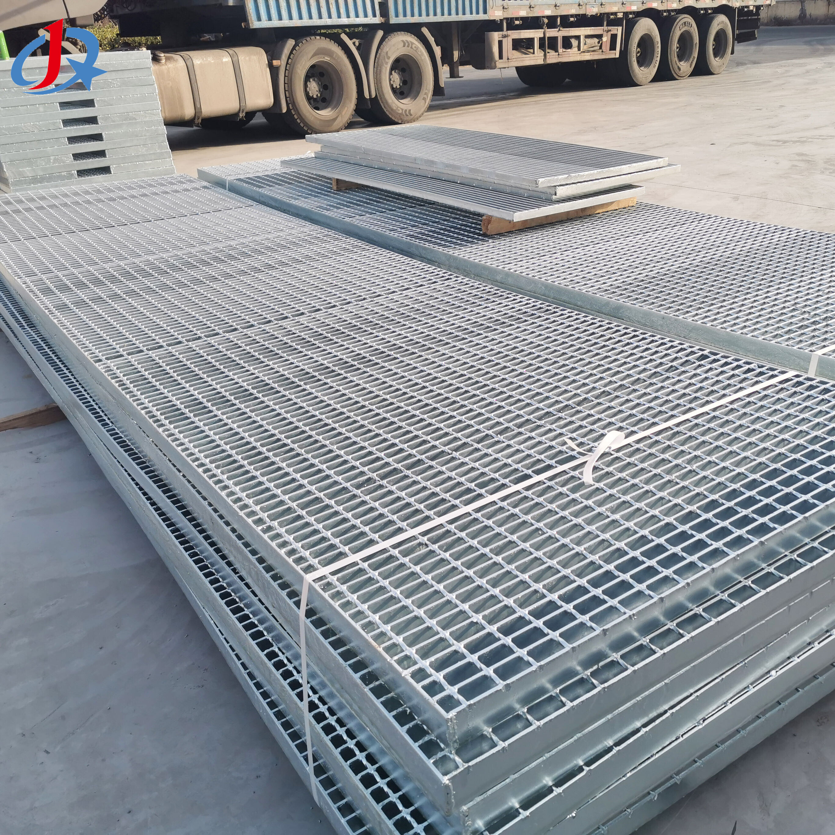 Aluminum Steel grating