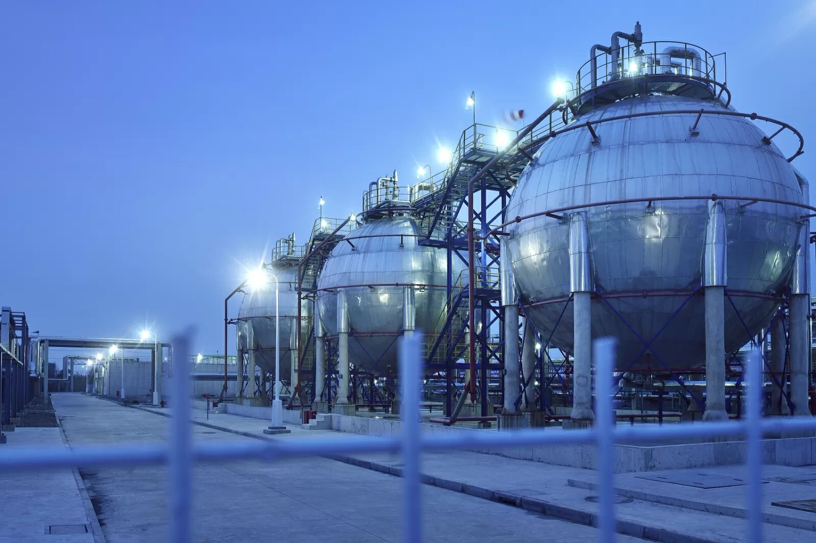 我们提供专业的工业气体阀门设备，包括高压、定制及各类气体控制阀门，确保高效、安全的气体传输解决方案。满足不同工业需求，品质保障。