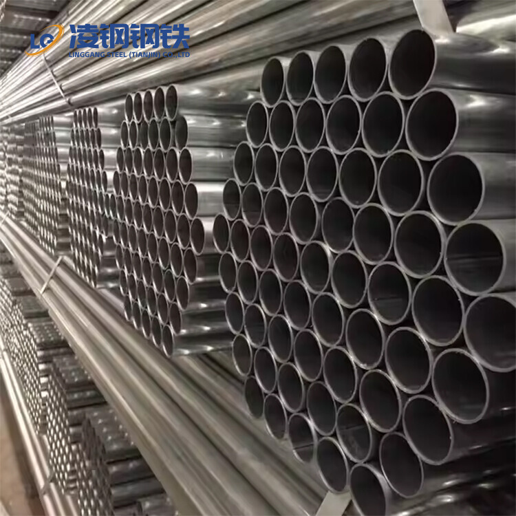 Hot Dipped Galvanized Steel Pipe / Size 1/2 3/4 1