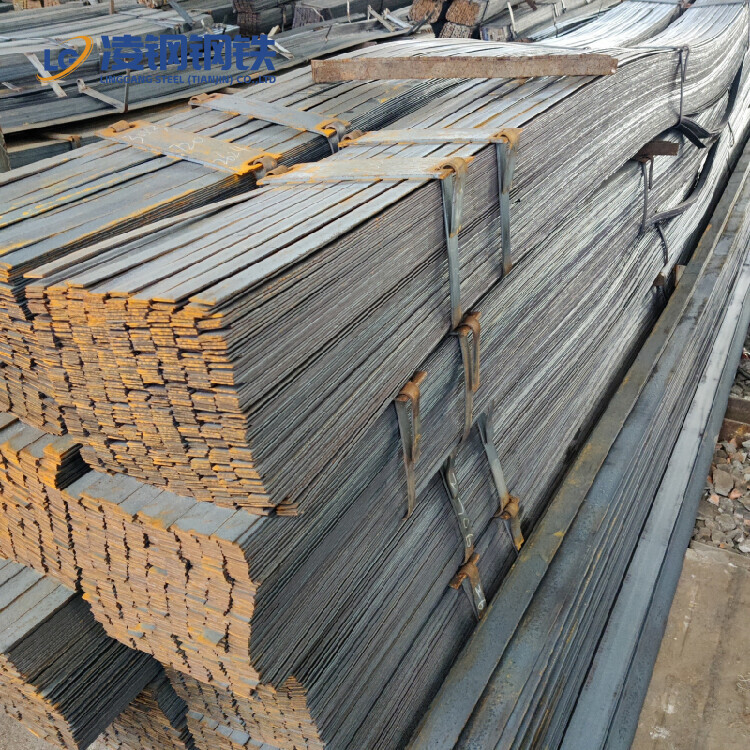 Manufacturer Supply / Hot Rolled GI Flat Steel Q195 Q215 Q235B Galvanized Flat Iron
