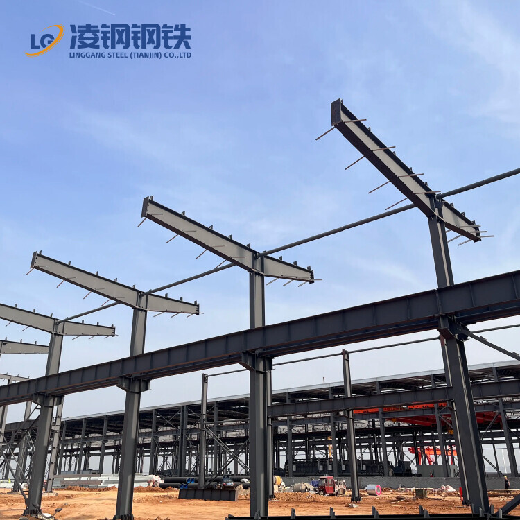 Cylindrical barn kit / Warehouse metal prefabricated building / Steel structure prefabricated building / Steel workshop