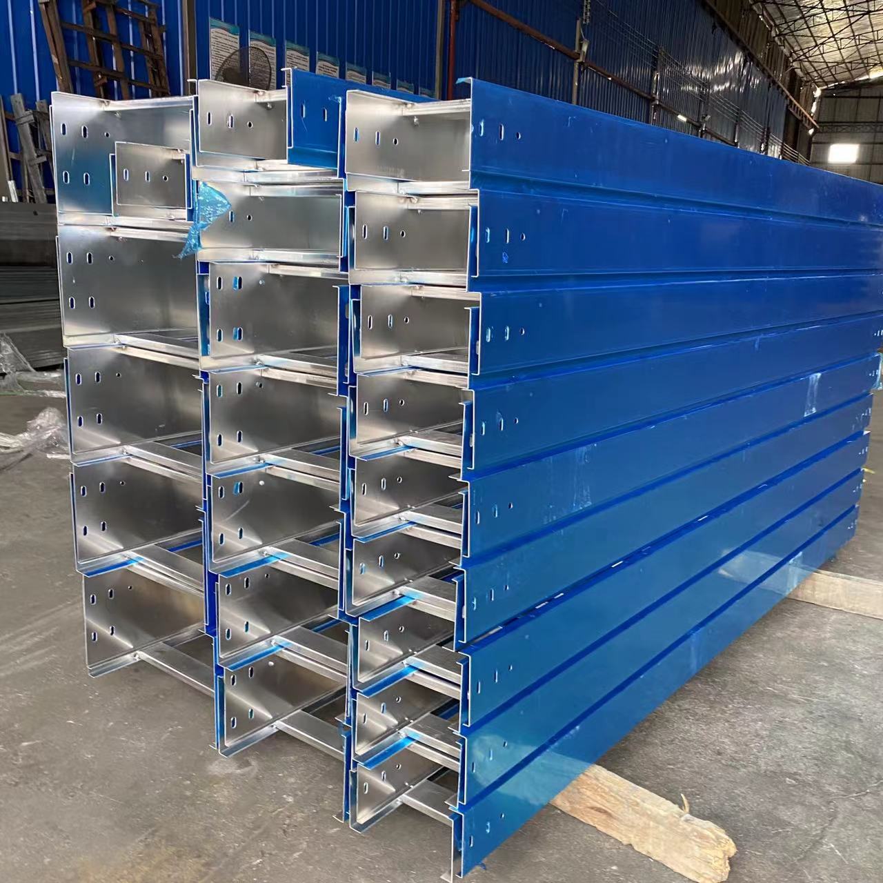 ladder cable tray, cable ladder