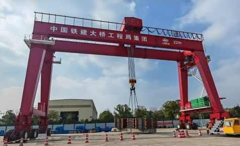 YTL type wheel crane