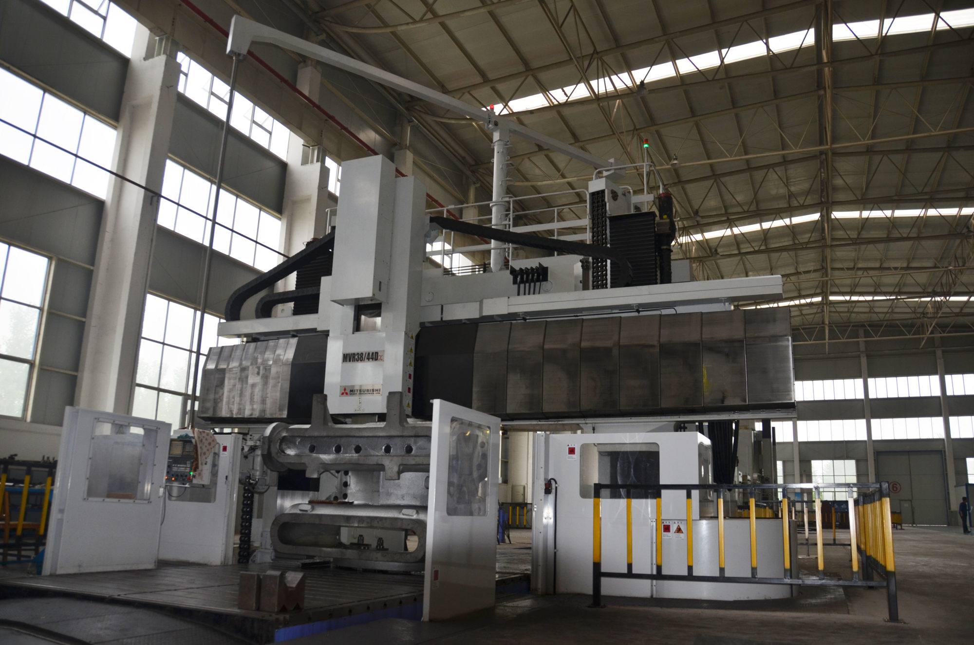 Mitsubishi Gantry Machining Center