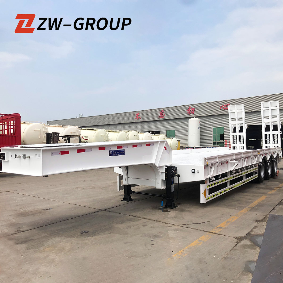 3 axles lowbed semi trailer