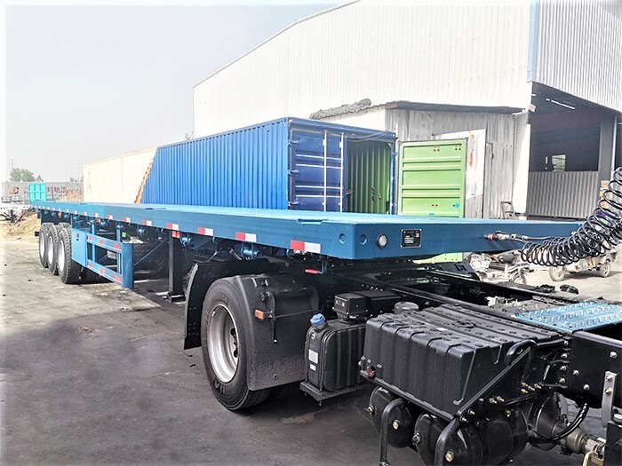 Flatbed Semi Truck Trailer