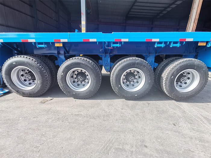 Flatbed Semi Truck Trailer