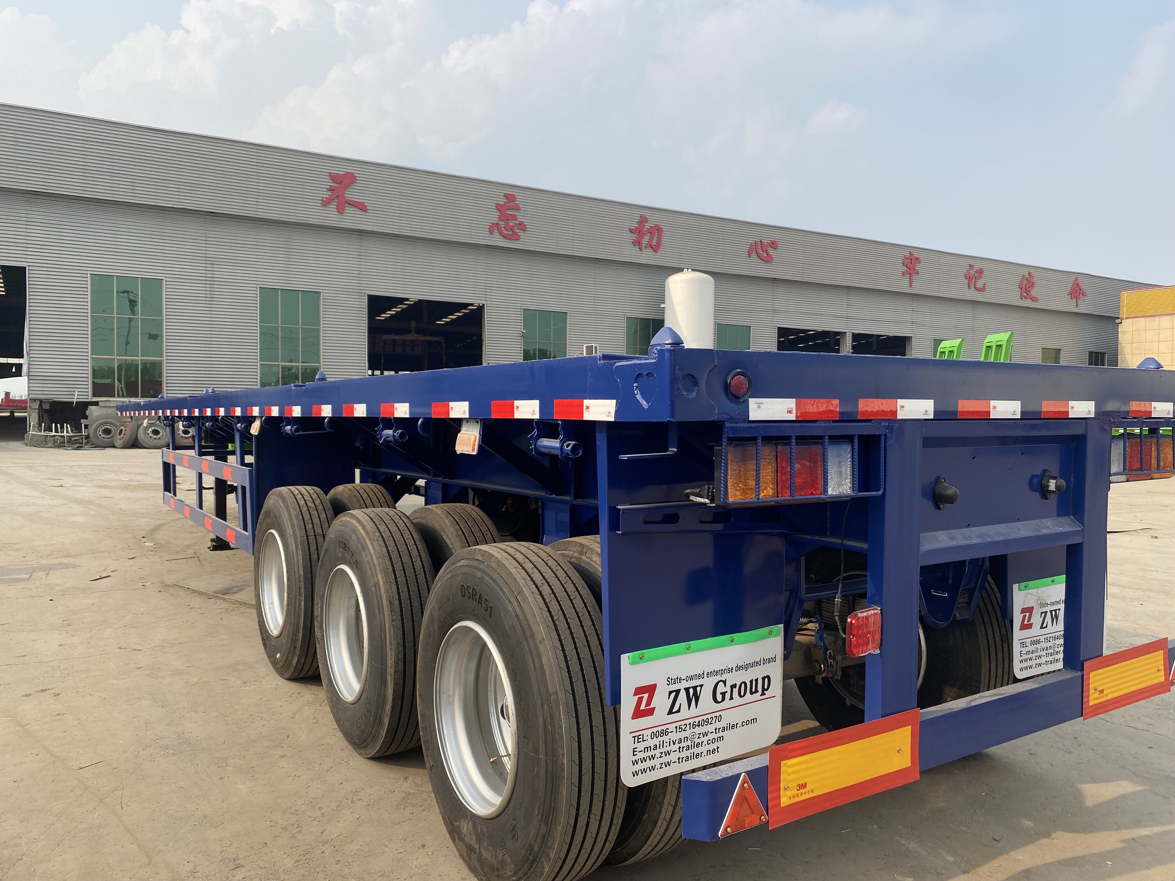 3 Axle Flat Deck Truck Trailer