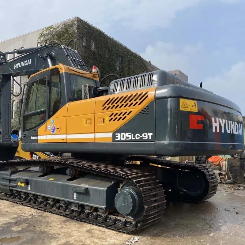 Used Hyundai 305 Excavator