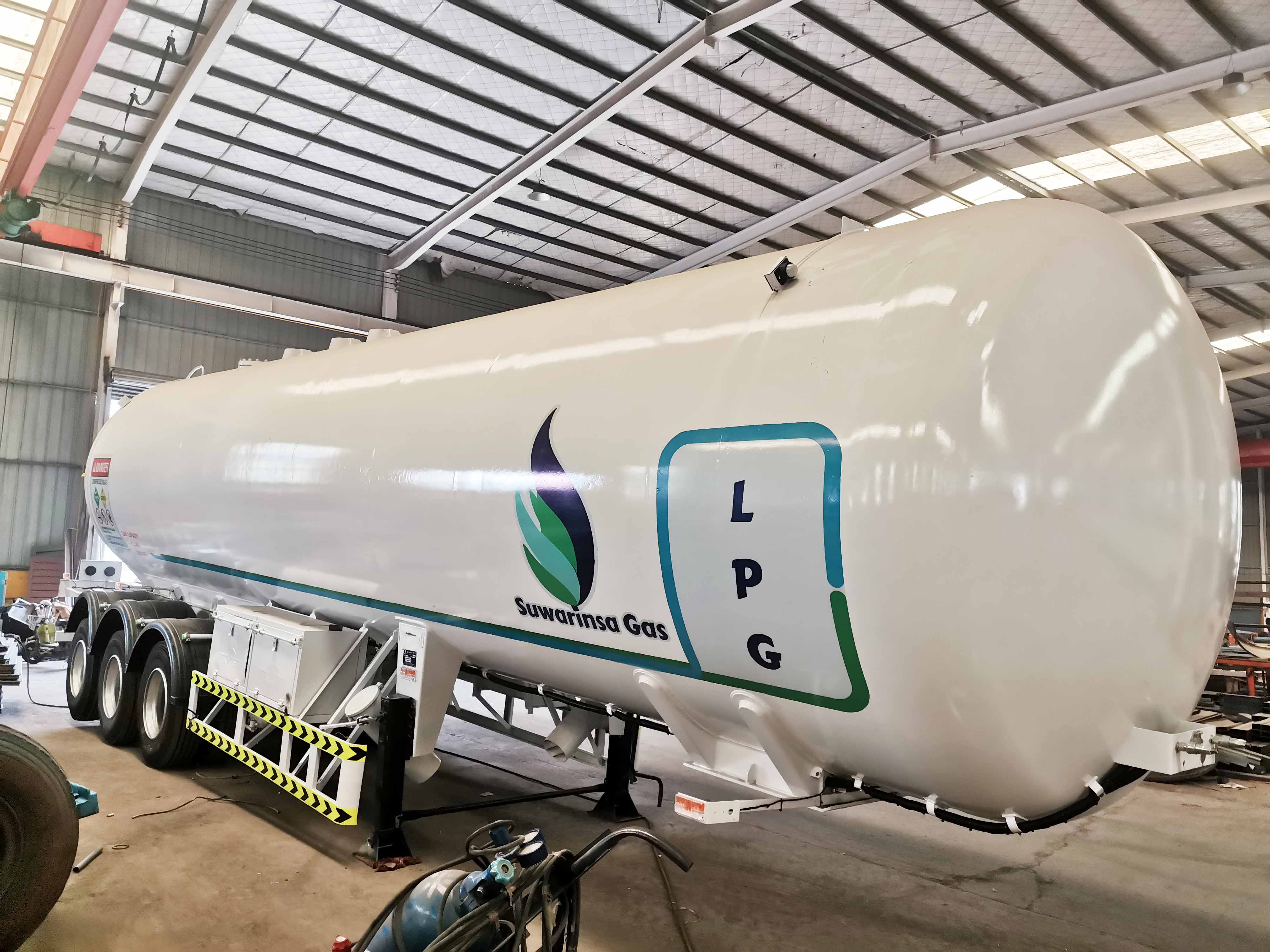 3-Axle 53.2m³ LPG Tanker Semi Trailer