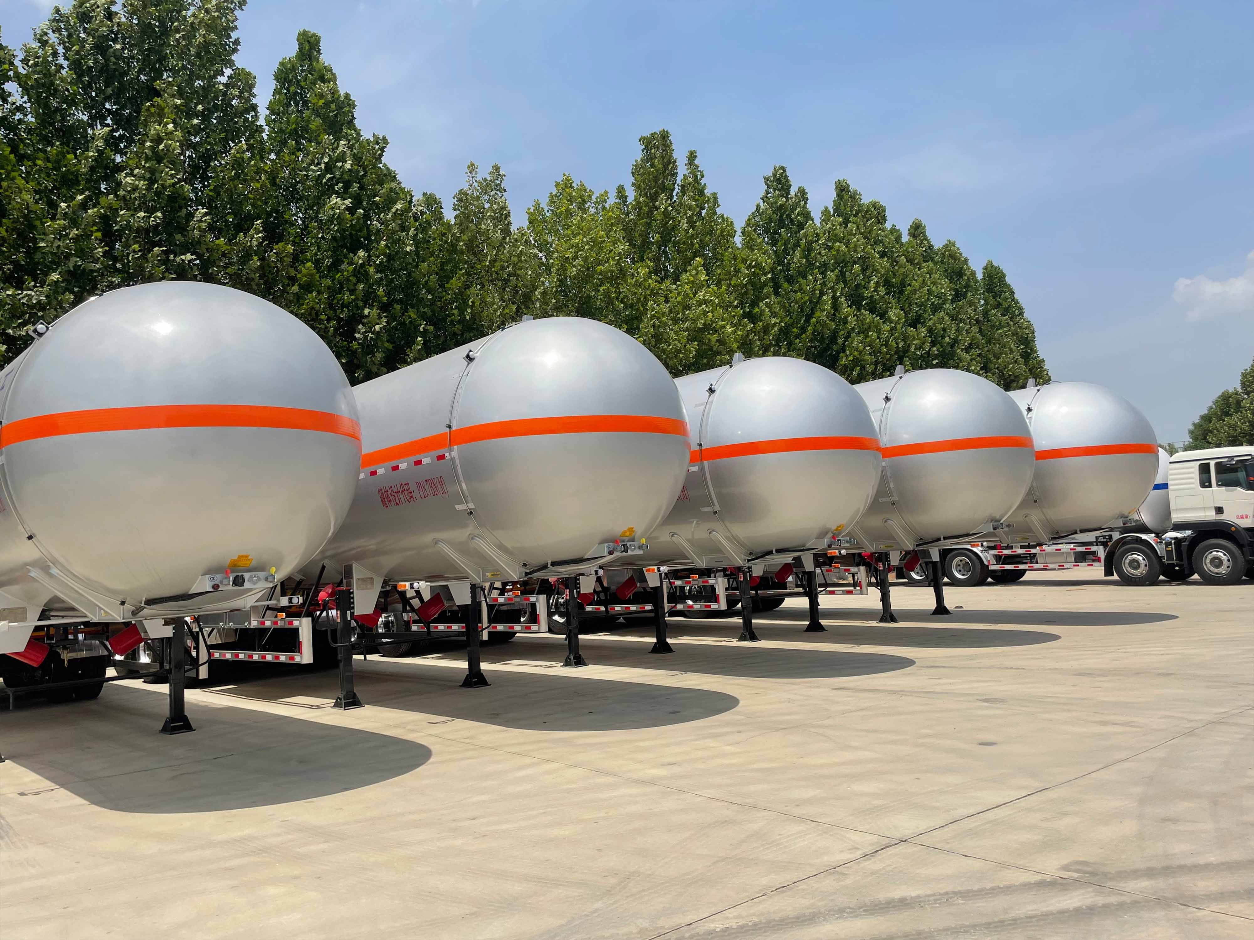 3 Axle Chemical Tanker Trailer