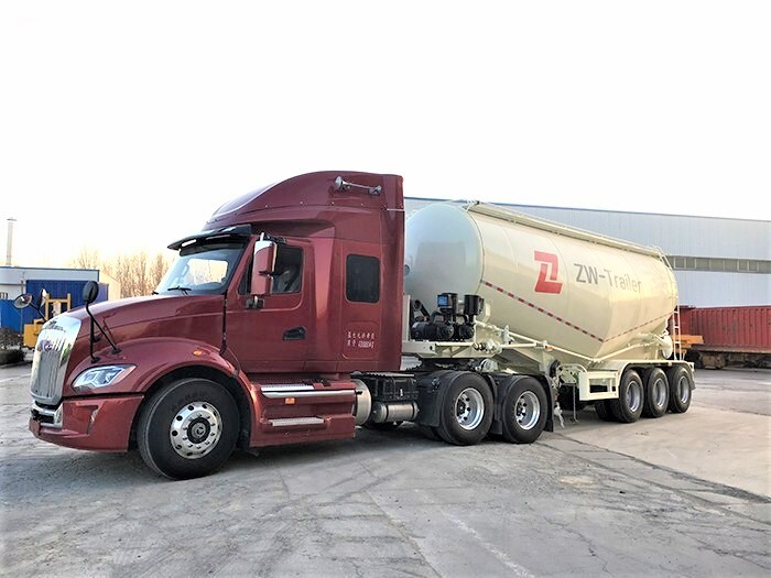3 Axle 40CBM Dry Bulk Tanker Trailer