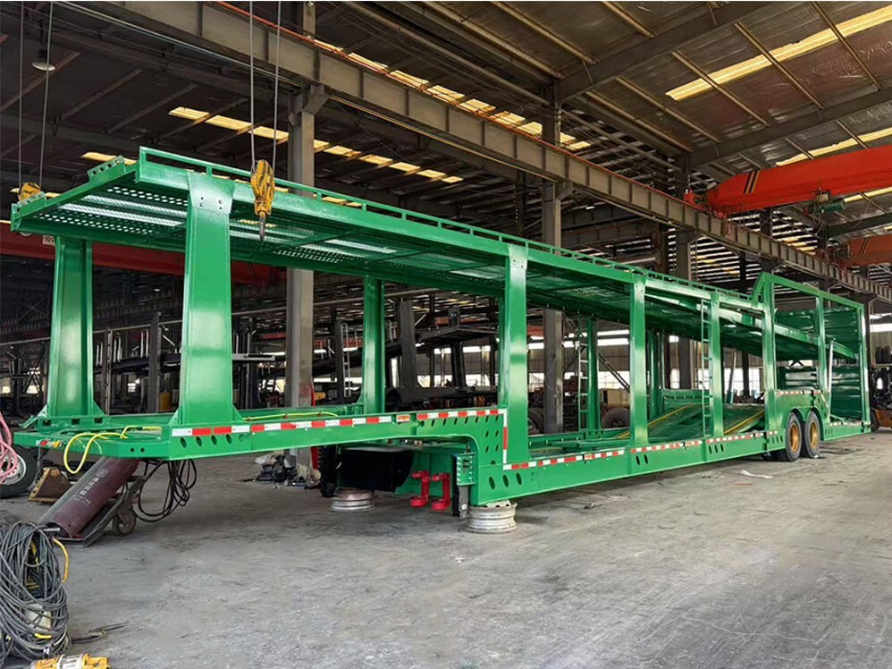 Reboque de 2 eixos para transporte de automóveis