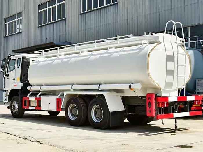 Howo 8x4 Diesel Tanker Truck