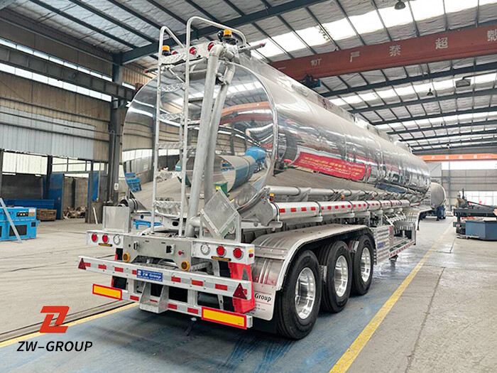 48,500 L polished Aluminum Tanker Semi Trailer