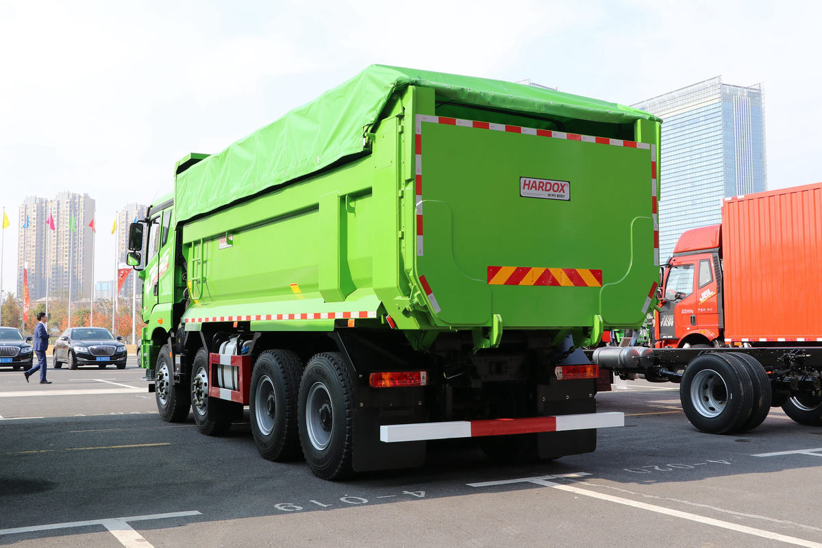 FAW JH6 8x4 430HP Dump Truck