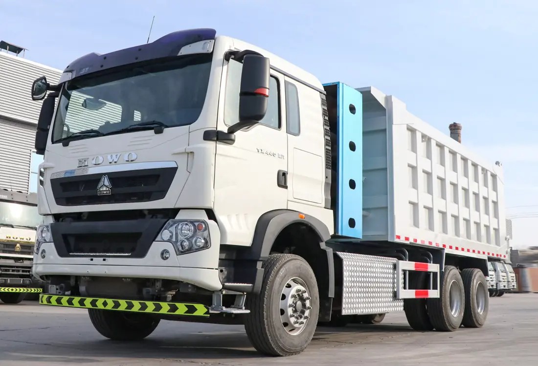 Sinotruk Howo TX CNG 6×4 Tipper Truck