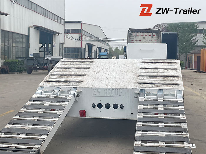 60ton 3 Axle Flatbed Semi Trailer with ladder