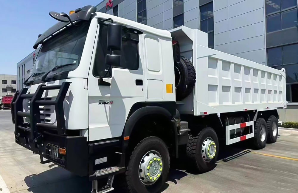 400Hp Howo 8X4 Dump Truck