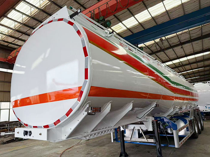 Lightweight 45CBM Aluminum Alloy Petrol Tanker Trailer