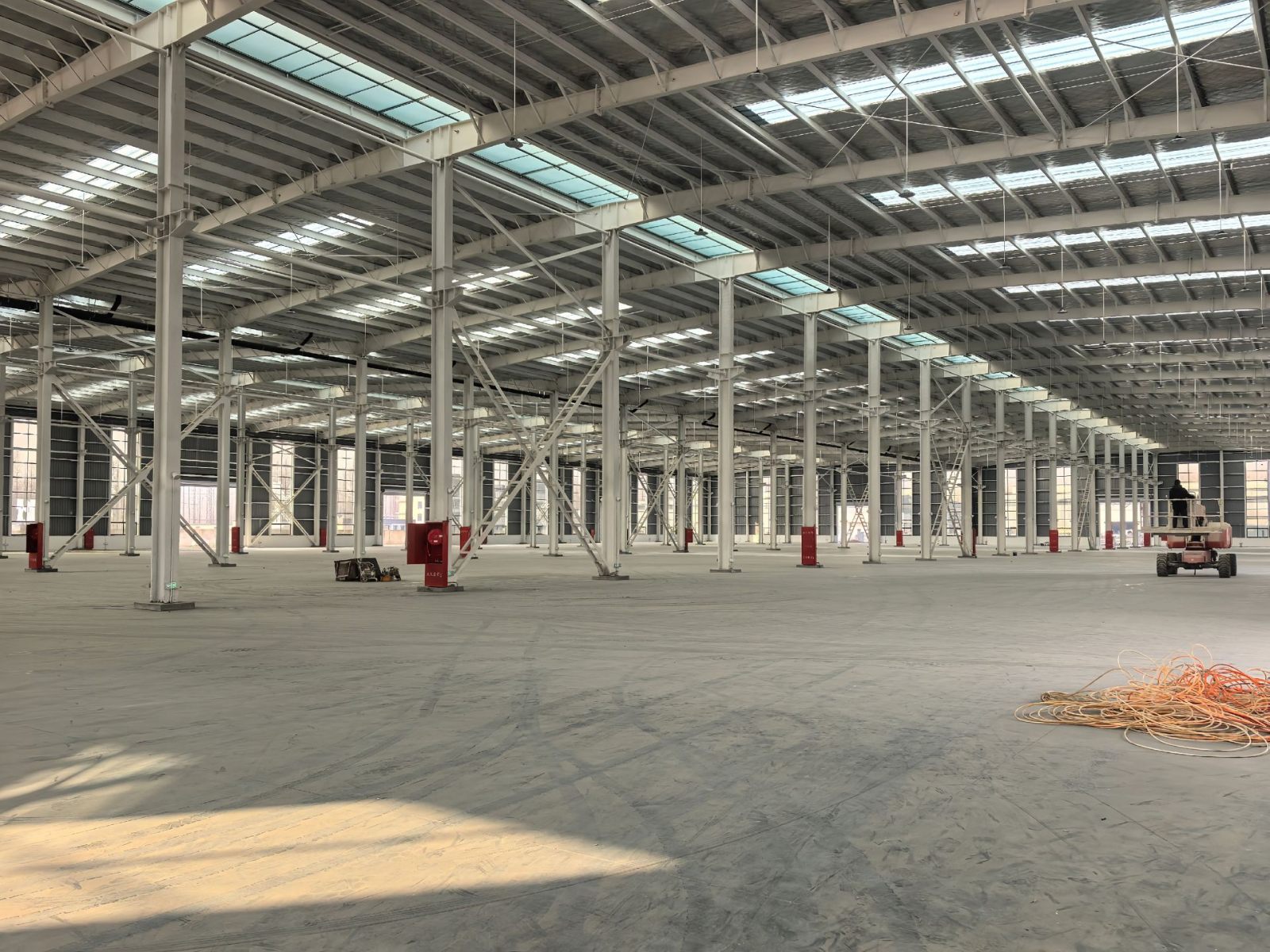 Massive Steel Structure Warehouse for Heavy Goods