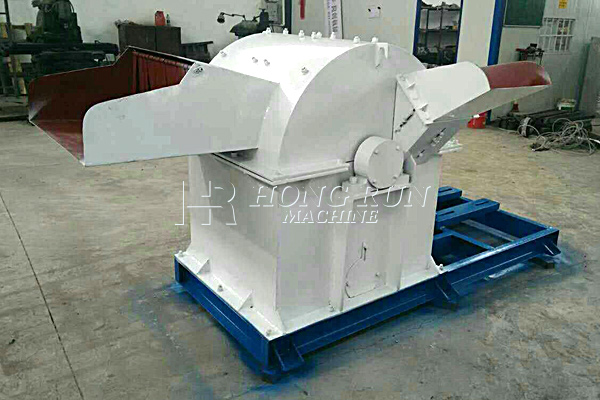 Sawdust crusher
