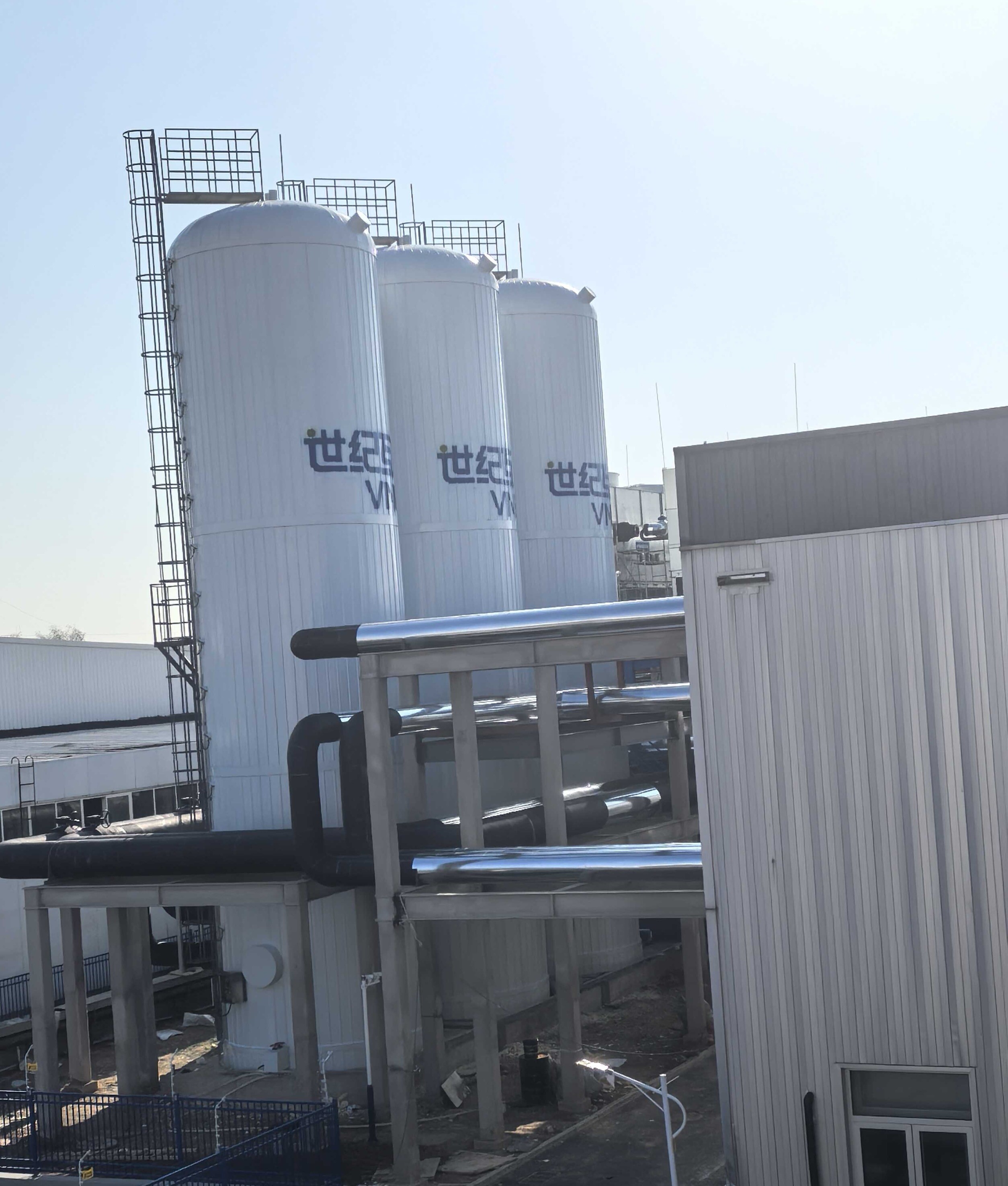 Stockage d'eau réfrigérée : L'avenir du refroidissement industriel