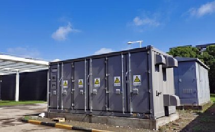 Lieu du projet : Capacité de stockage d'énergie : 3,35 MWh