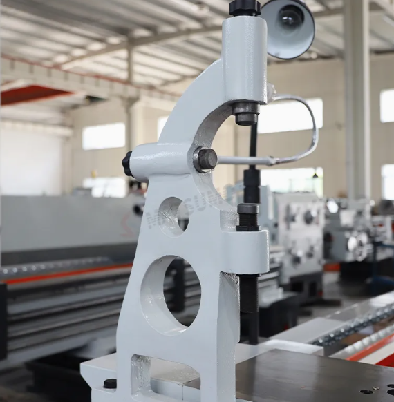 How to Choose a Vertical Milling Center