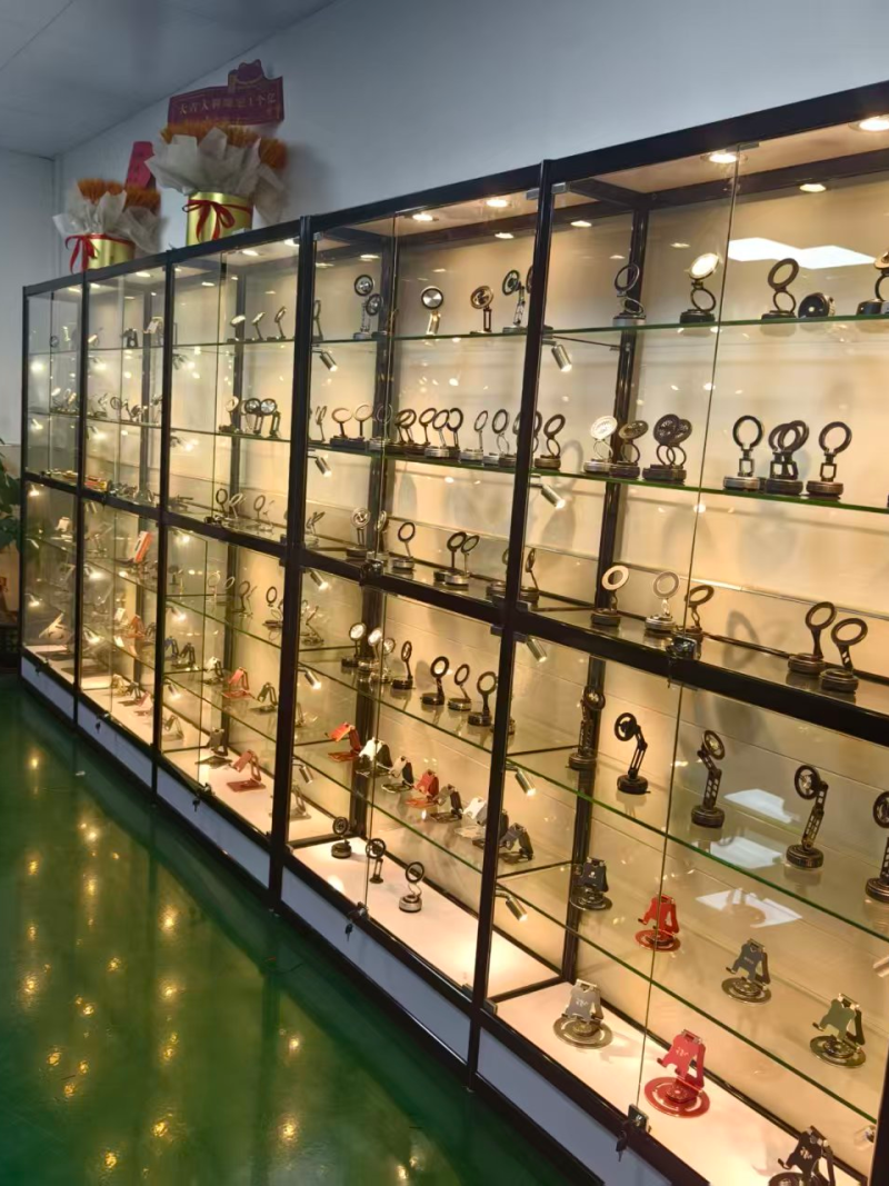 Full Range of Phone Holders, One-Stop Solutions