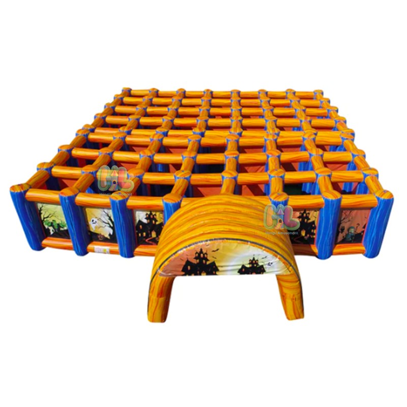 inflatable Halloween maze (1)