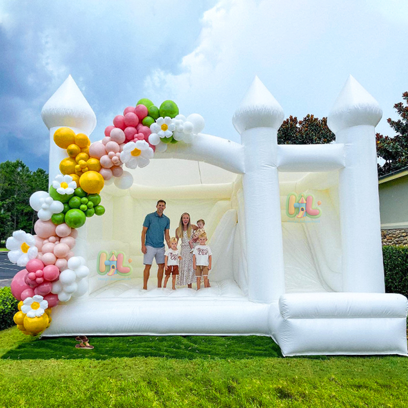 Inflatable Party Bounce Castle