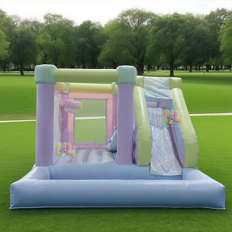 inflatable bouncer (1)
