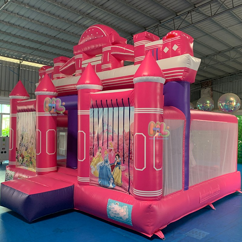 pink bounce castle (2)