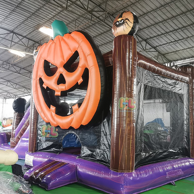 inflatable pumpkin castle (3)