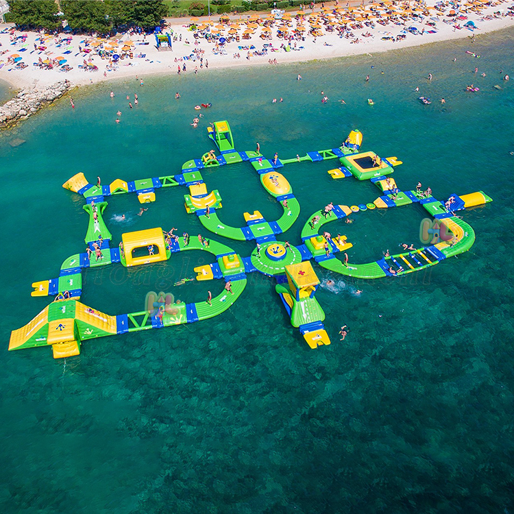 Inflatable Floating Water Park 