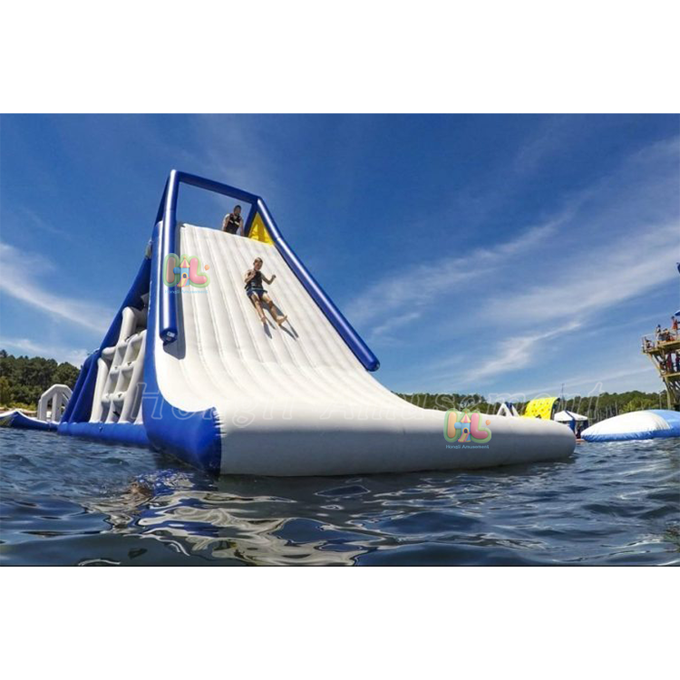 Inflatable floating Water slide